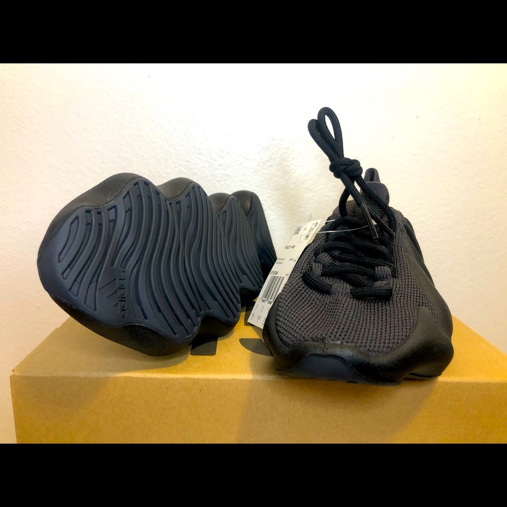 ⚠️SOLD⚠️ Yeezy 450 Size 5.5 (GY5368)